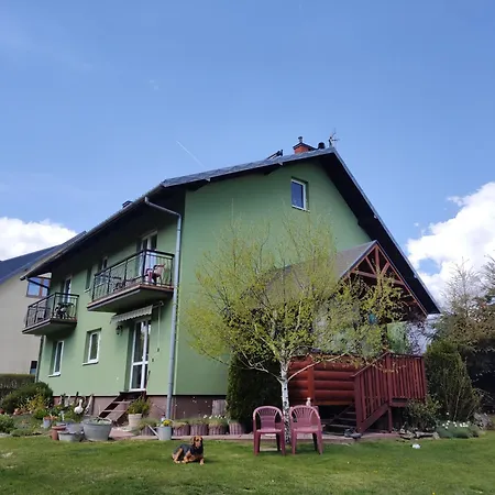 Zielony Domek Country house *